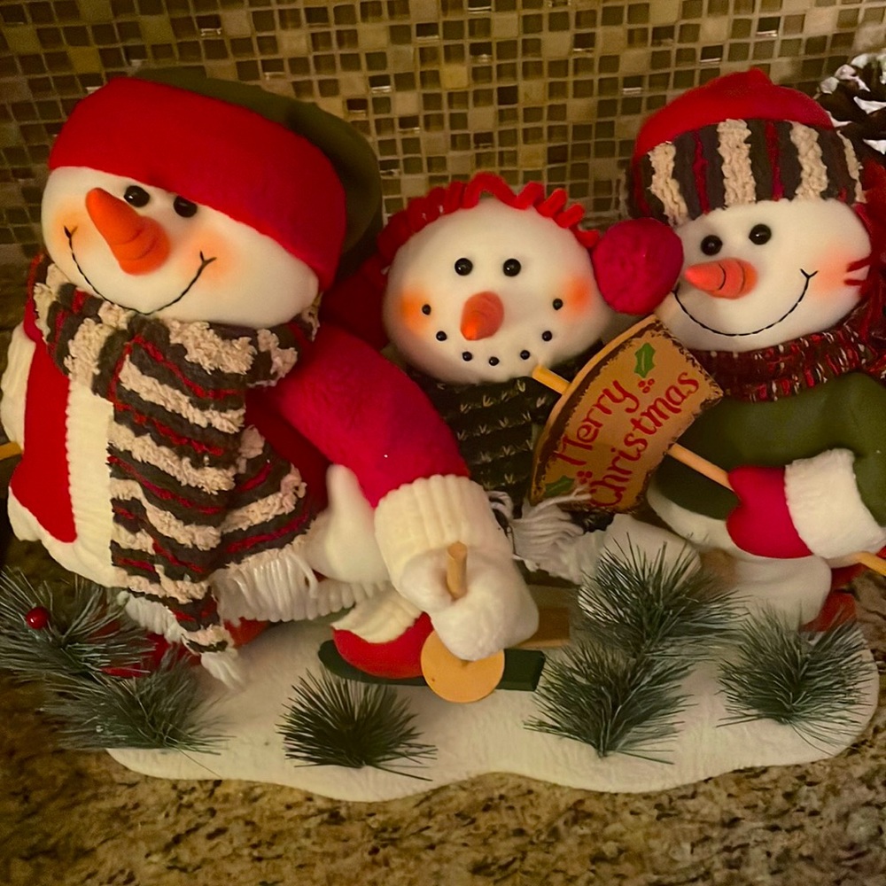Snowmen Ski Trio